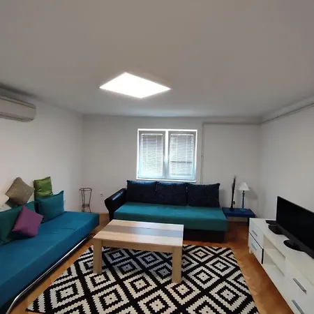 Miko Apartment
