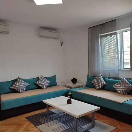 Apartment Miko *